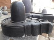 Aakhand Narmdeshwar Shivling Plain Jaldhari Black