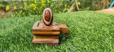 Narmadeshwar Stone Shiv Lingam Square Jaladhari